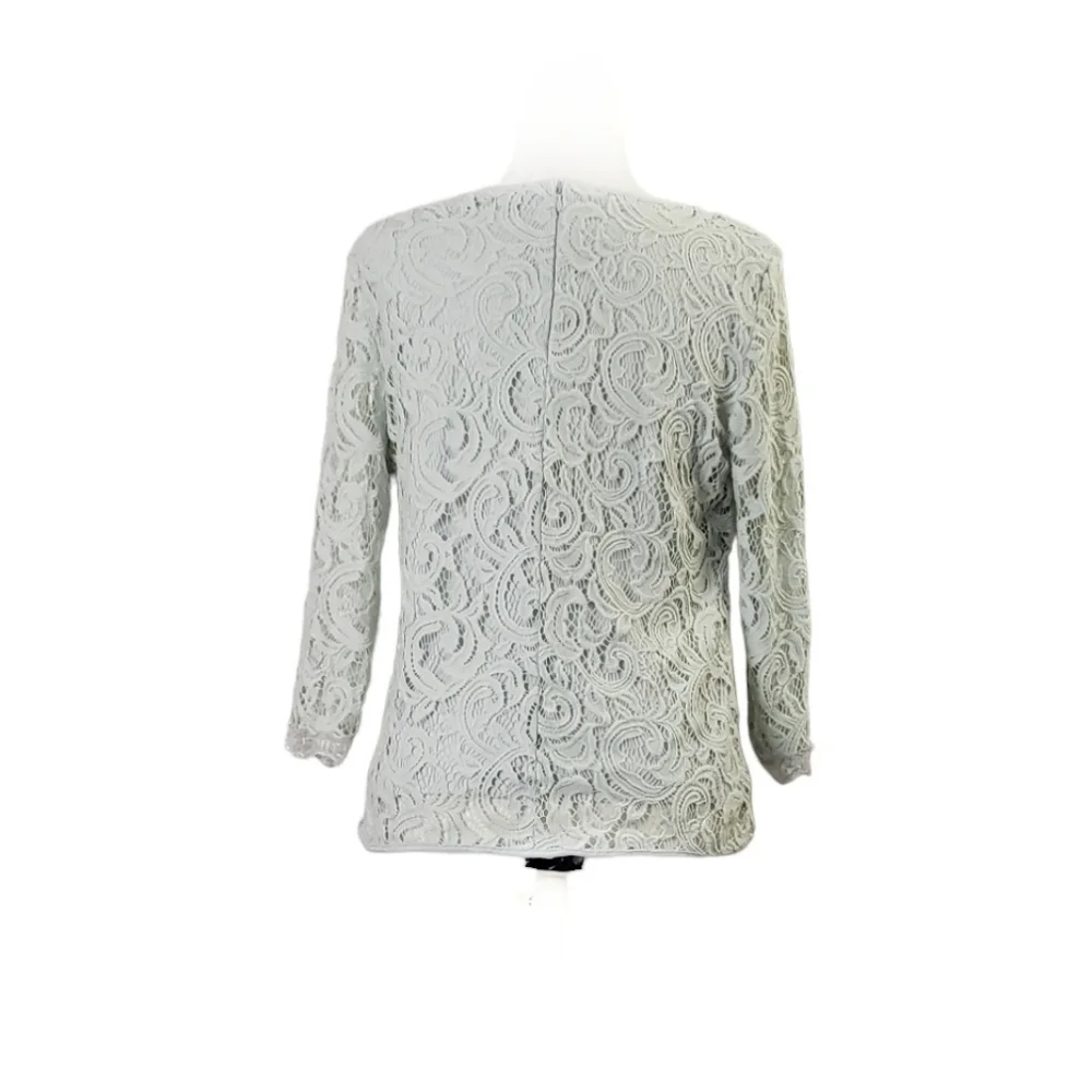 ⚪️2/$20 Adrianna Papell 3/4 Sleeve Lace Top in Gray Frost Sz L Mother Of Bride